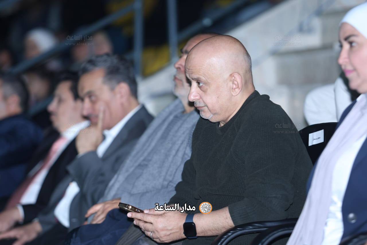 Madar Al-Saa Images 0.38035448773617886