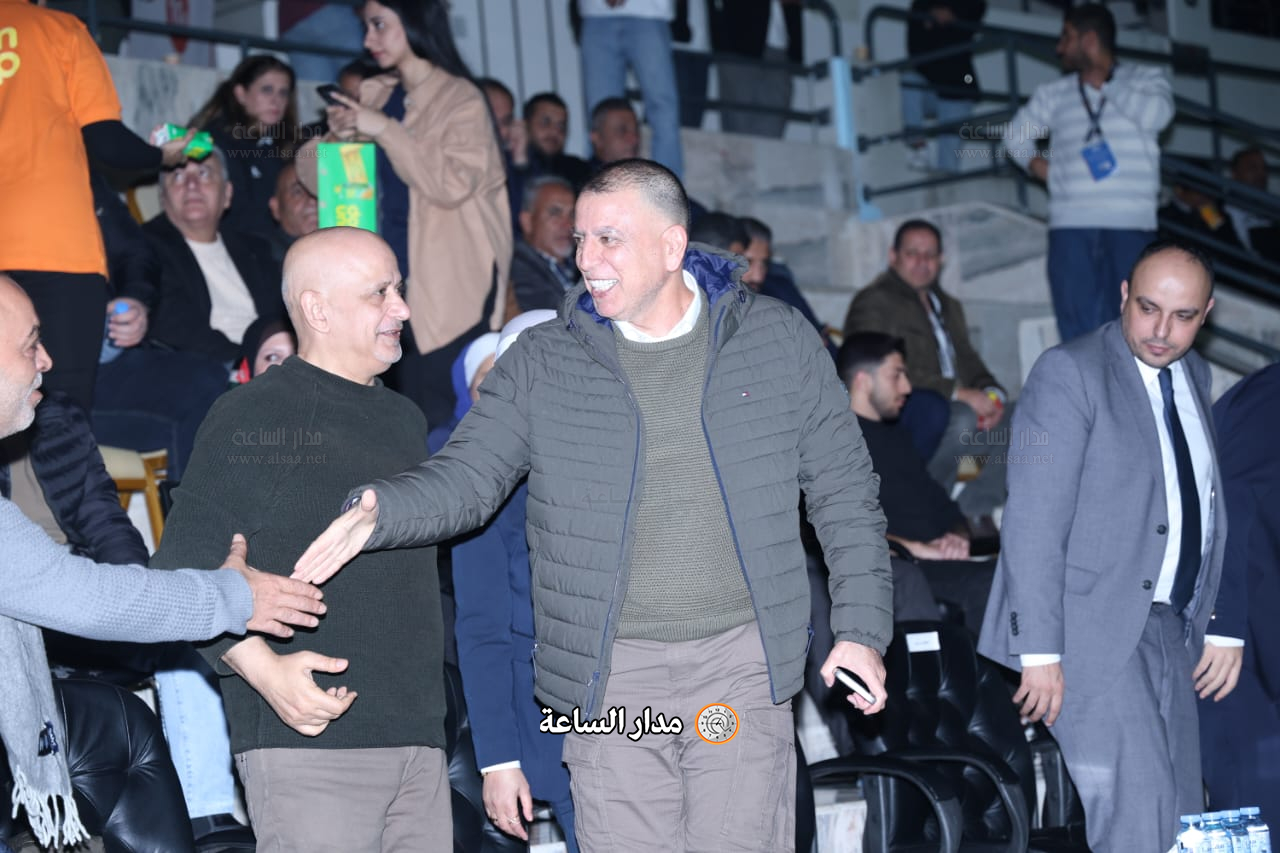 Madar Al-Saa Images 0.47592851941984593