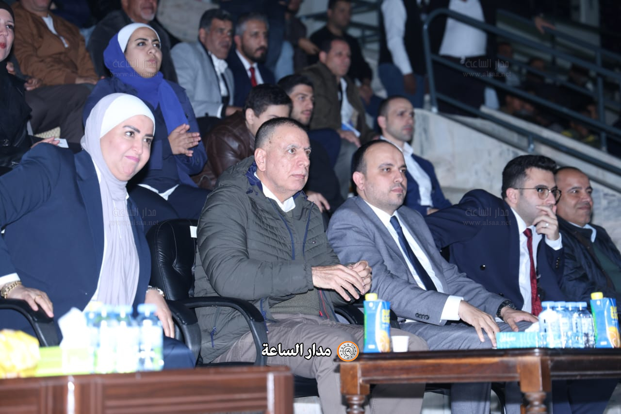 Madar Al-Saa Images 0.365744602051312