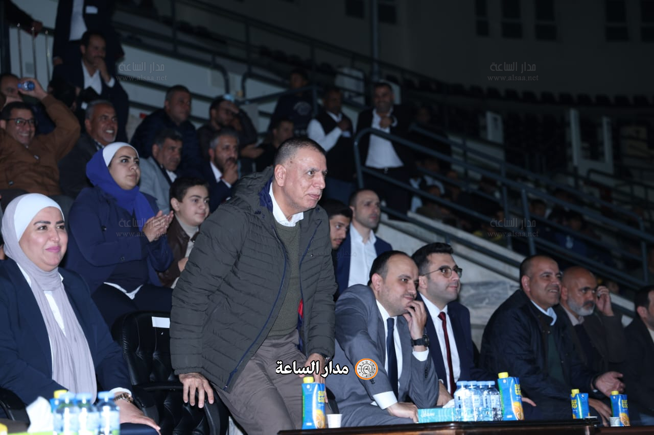 Madar Al-Saa Images 0.9742045051105985