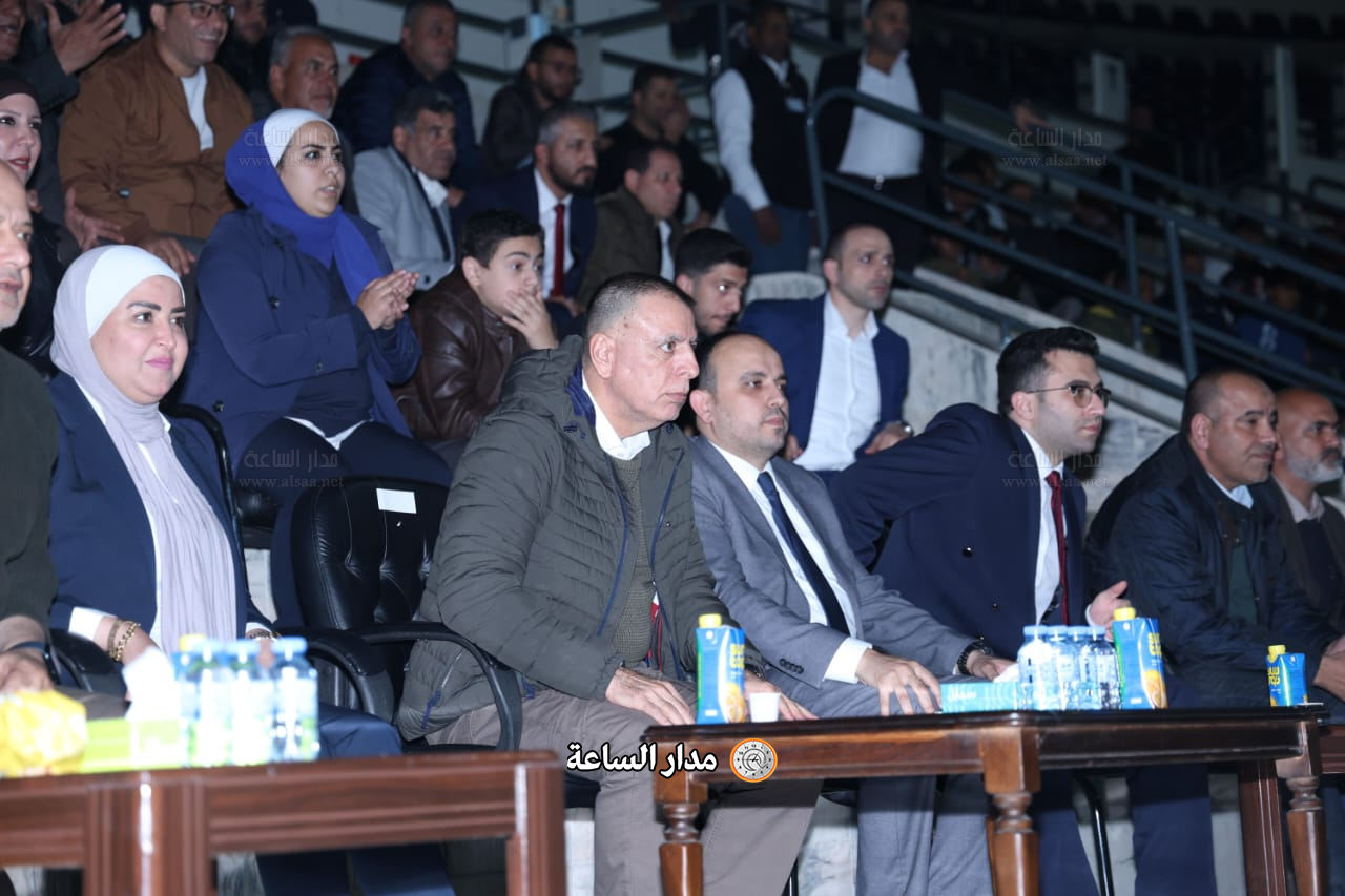 Madar Al-Saa Images 0.17496974759085093