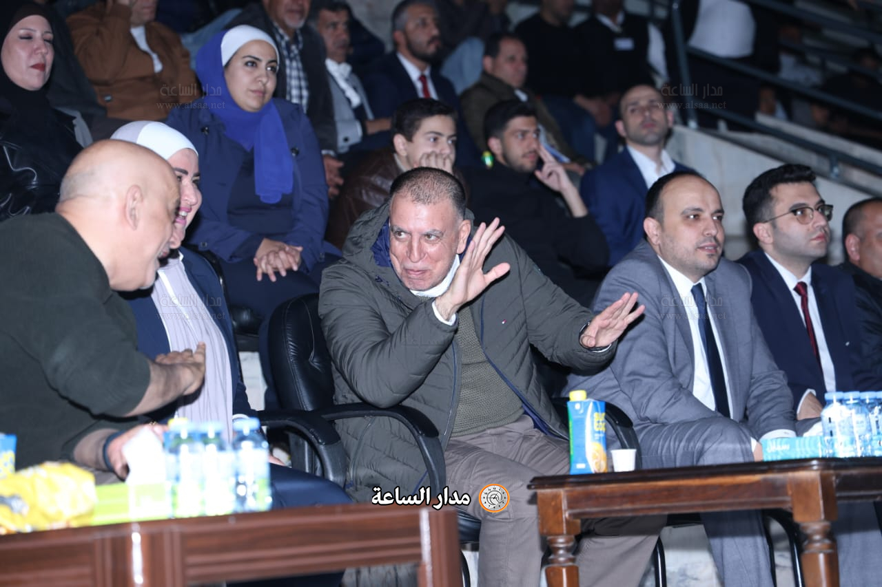 Madar Al-Saa Images 0.18053100122996435