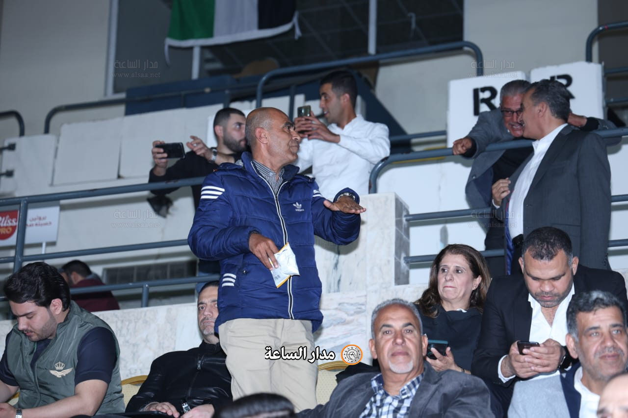 Madar Al-Saa Images 0.03935806582161416