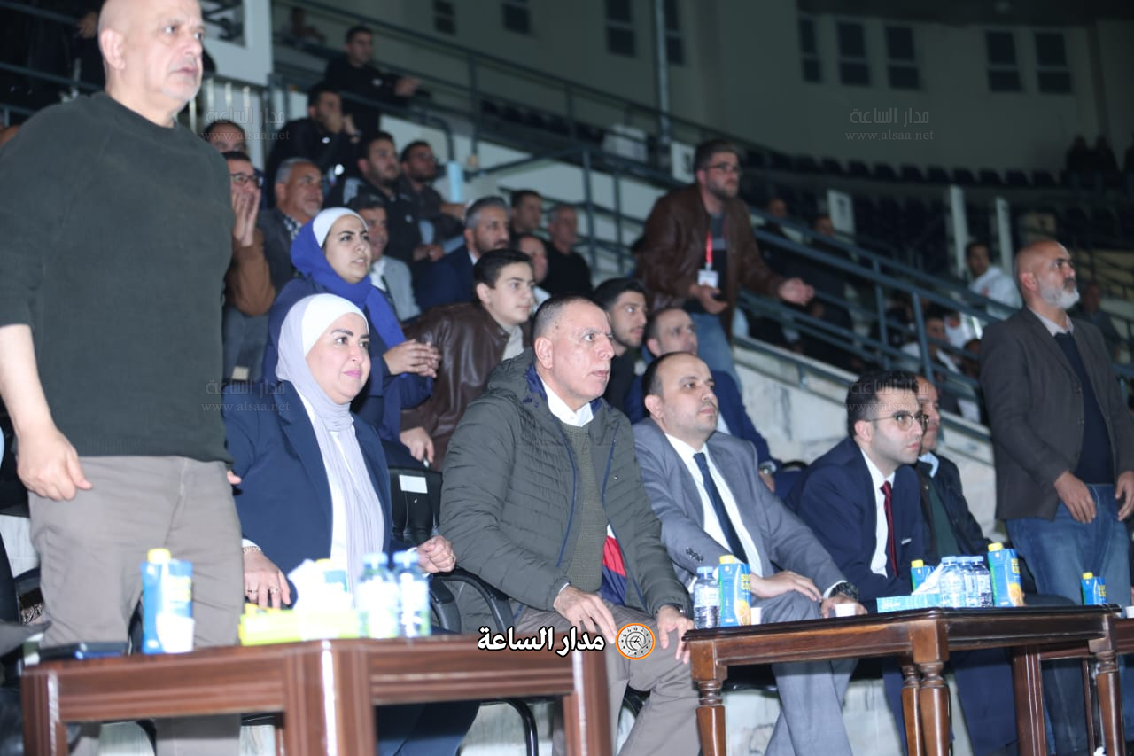 Madar Al-Saa Images 0.6893173890125786