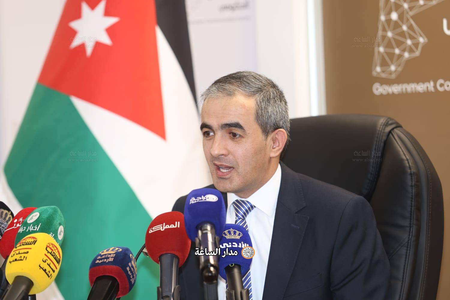 Madar Al-Saa Images 0.34414452071459944