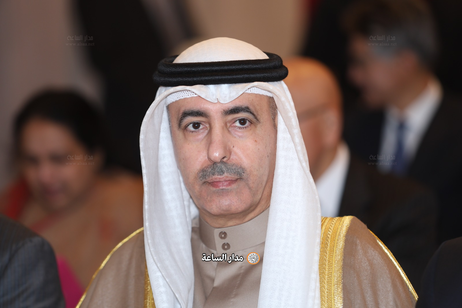 Madar Al-Saa Images 0.4172672169153524