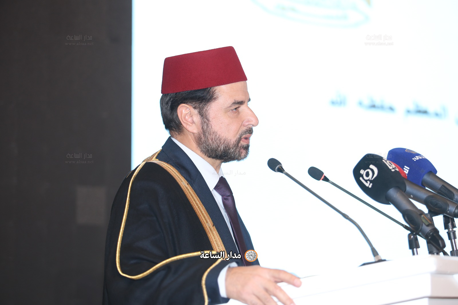 Madar Al-Saa Images 0.7703801981969844