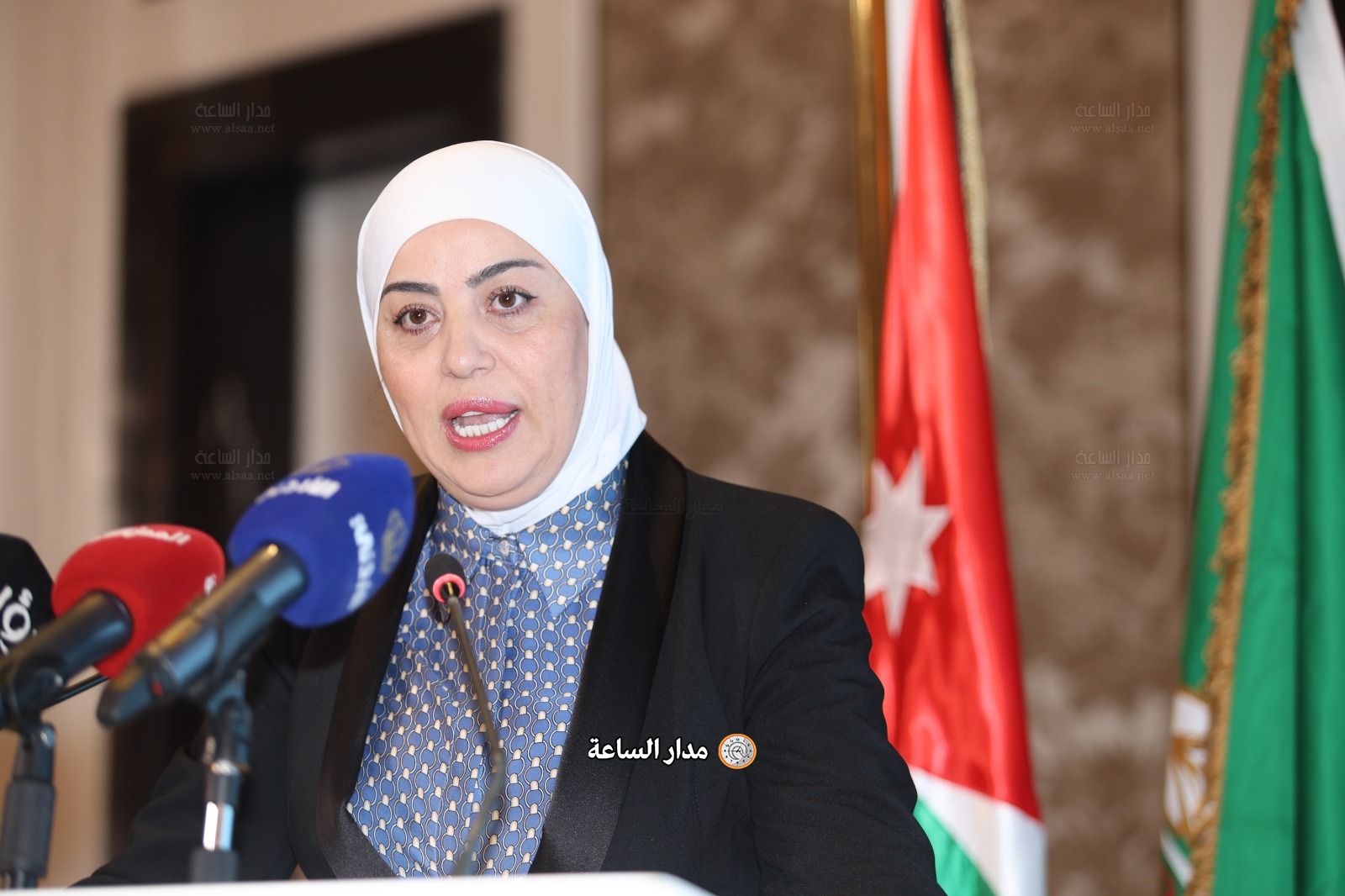 Madar Al-Saa Images 0.16541476946595957