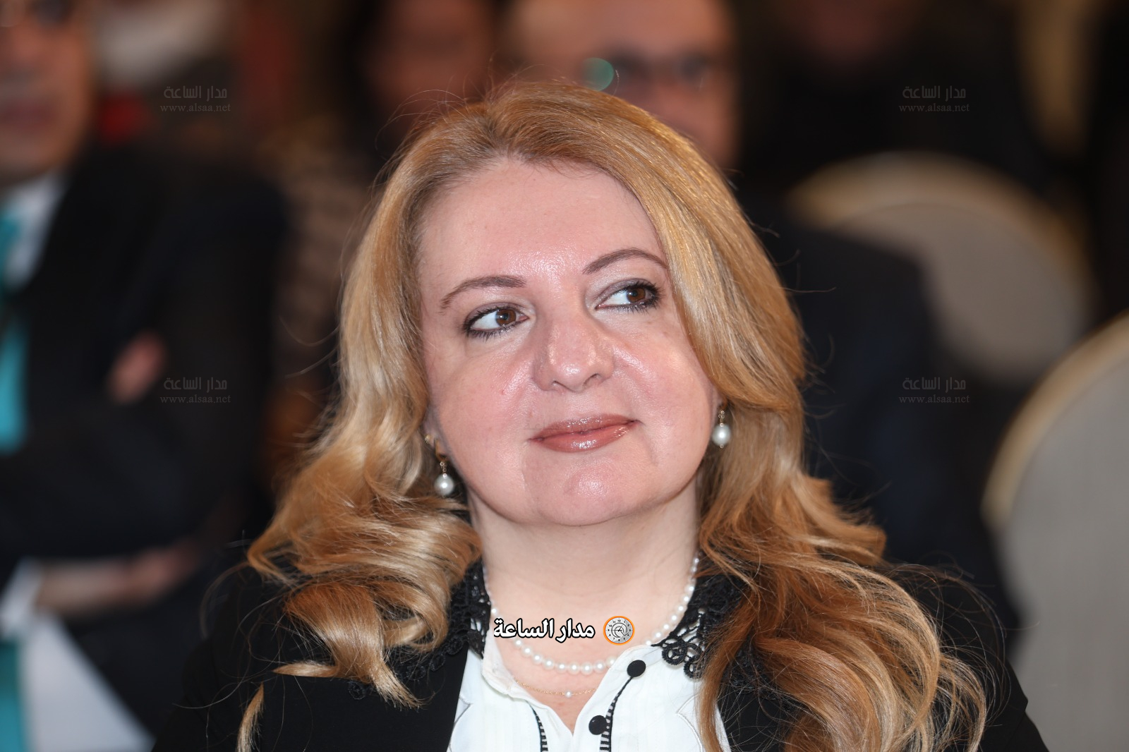 Madar Al-Saa Images 0.015827410571334077