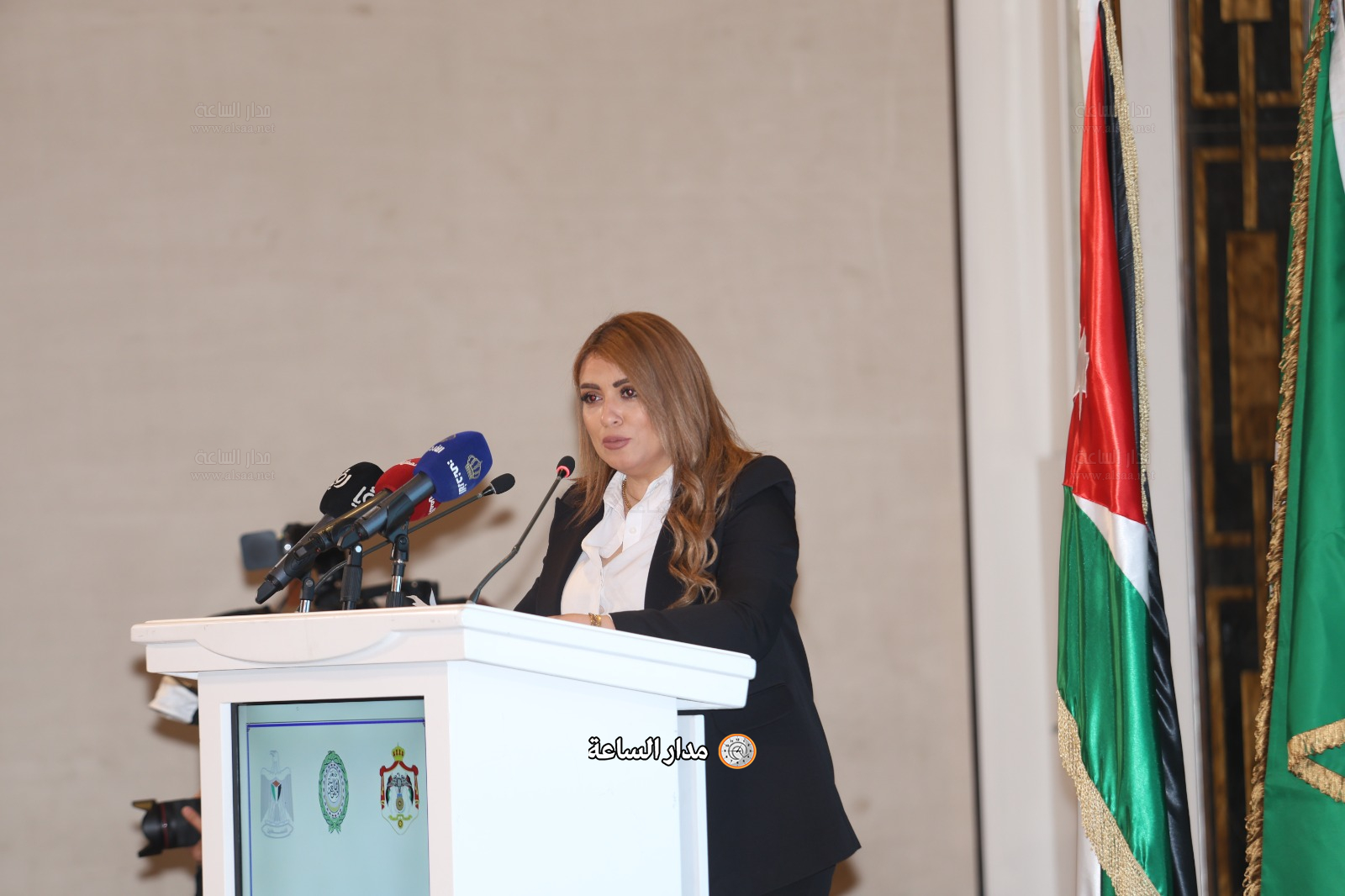 Madar Al-Saa Images 0.4612464059563832