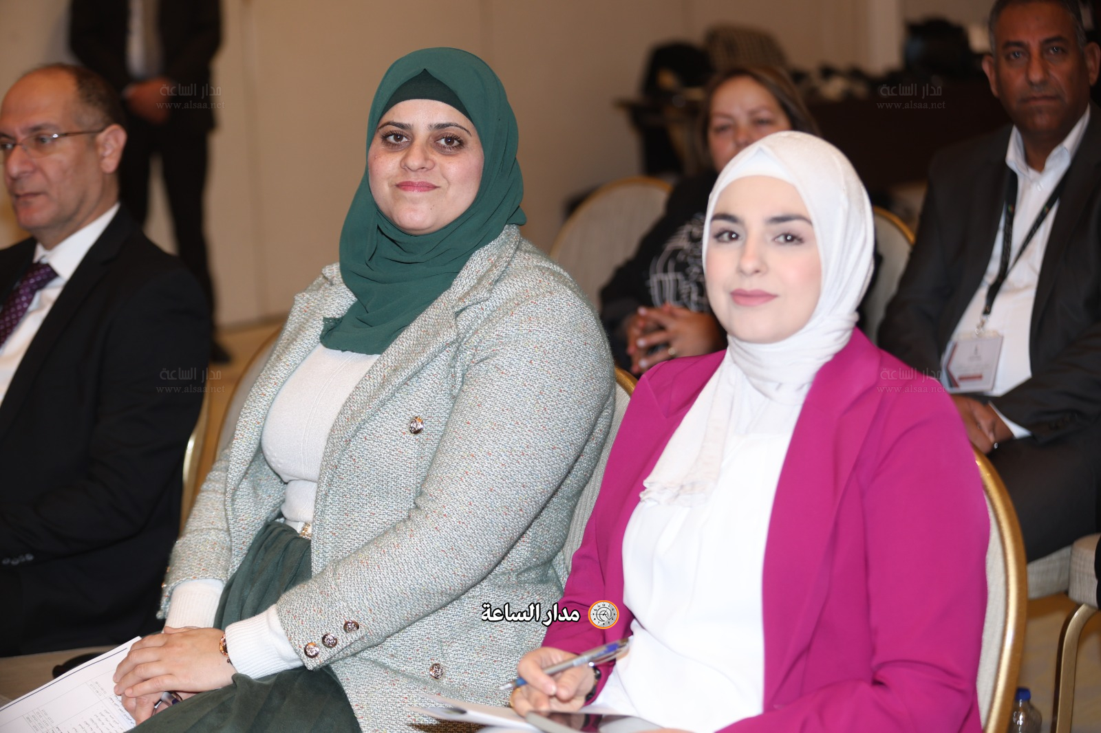 Madar Al-Saa Images 0.773807652727565