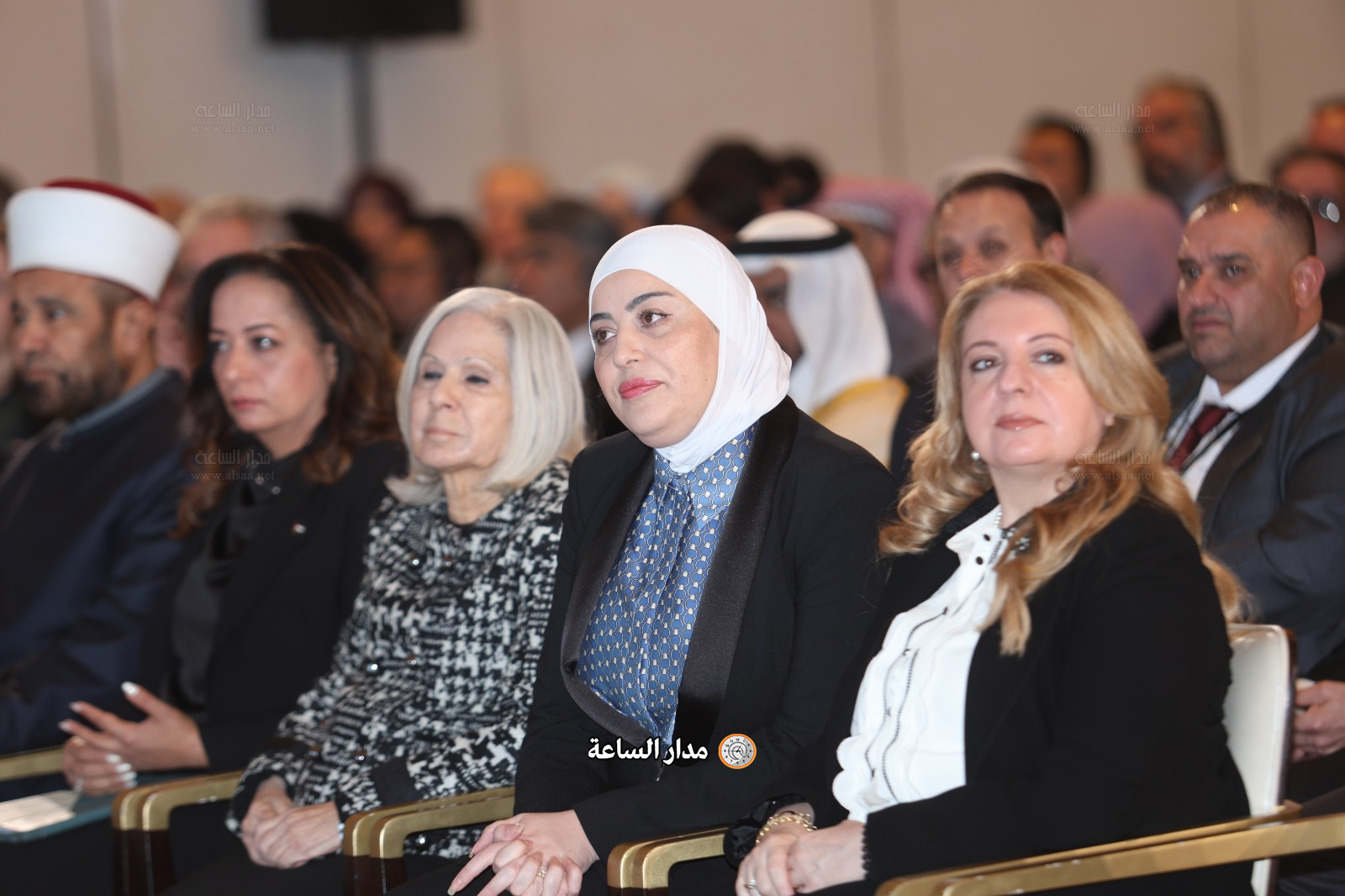 Madar Al-Saa Images 0.4794101569500997