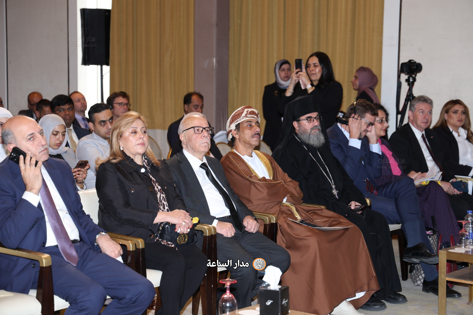 Madar Al-Saa Images 0.341644665331184