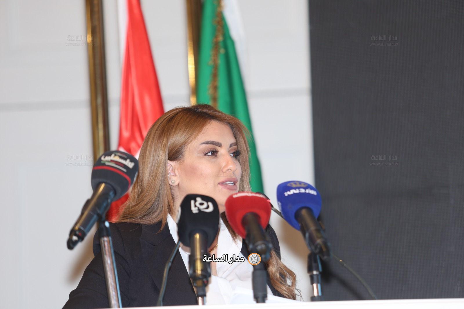 Madar Al-Saa Images 0.9124232564535253