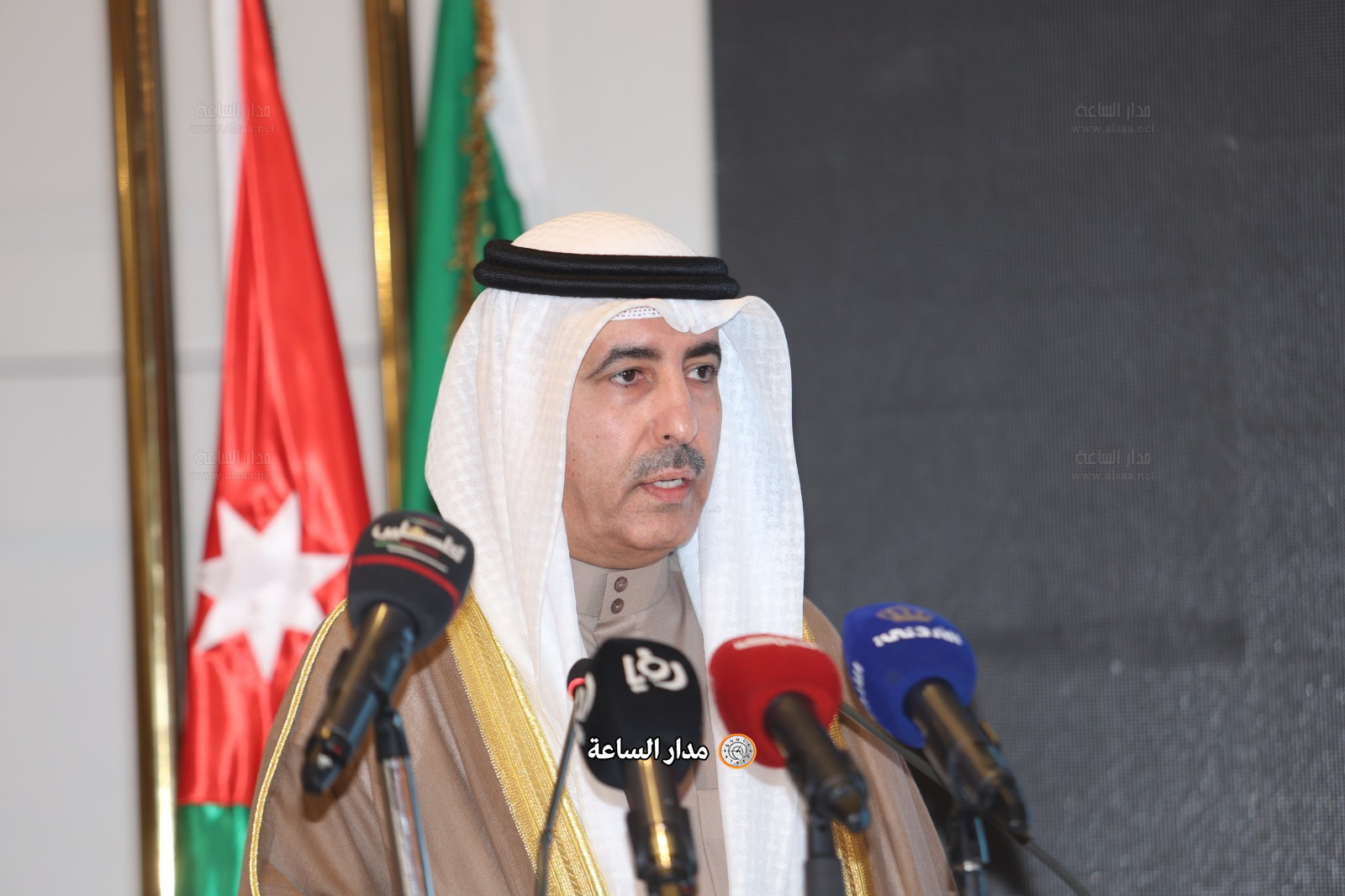 Madar Al-Saa Images 0.599162375132464