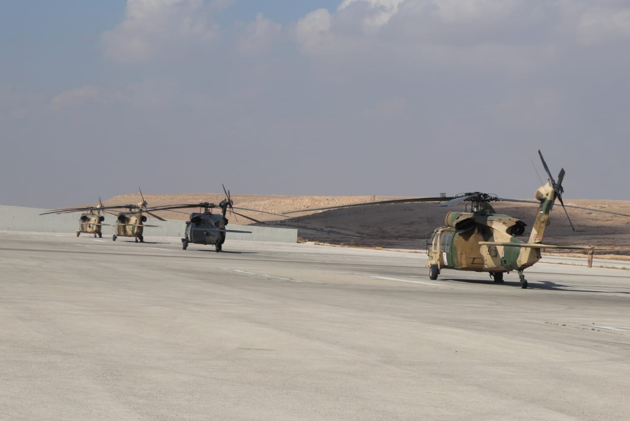 Madar Al-Saa Images 0.6761646063287856