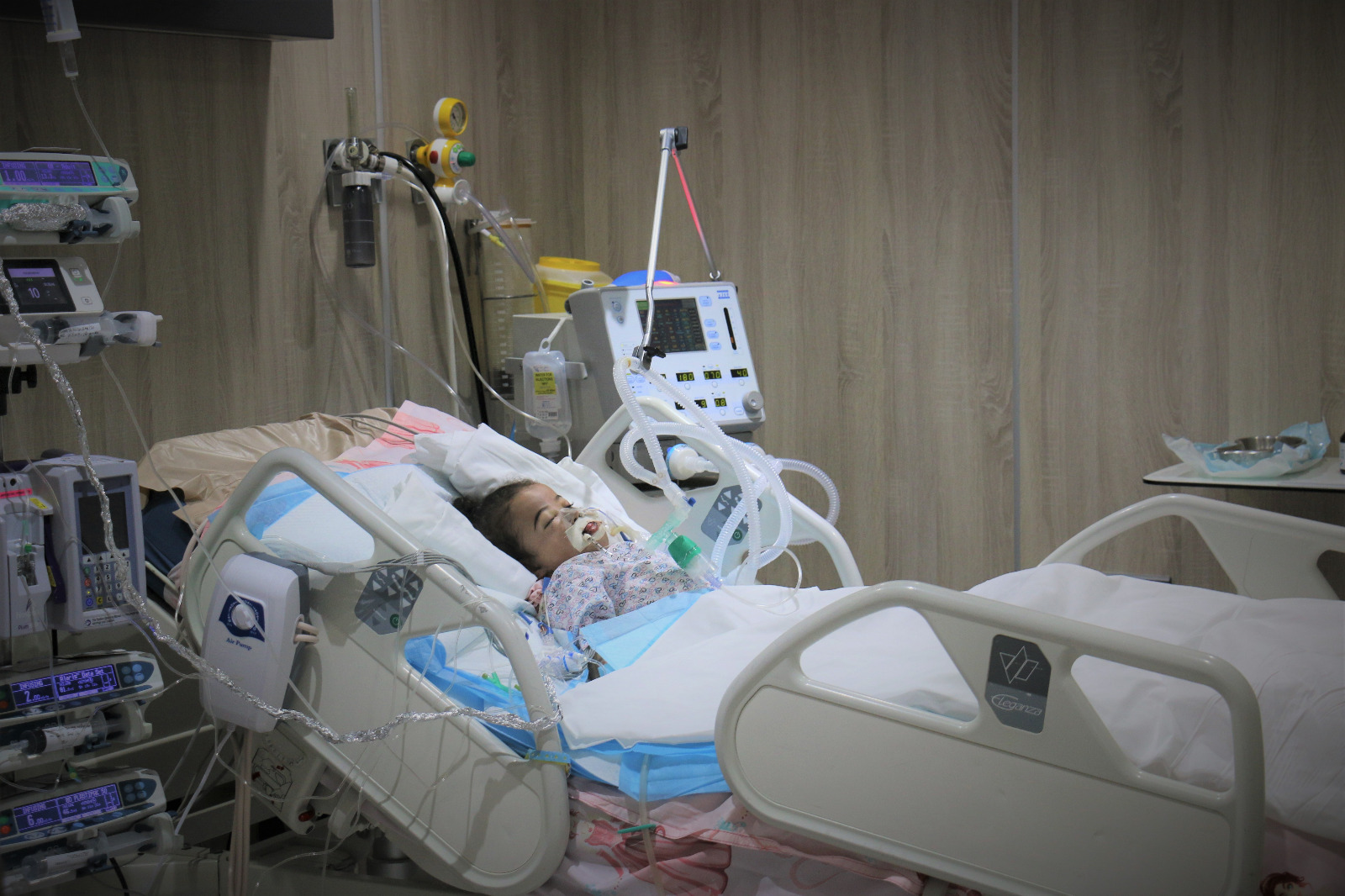 Madar Al-Saa Images 0.28195453085022226