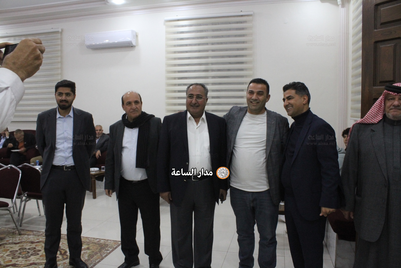 Madar Al-Saa Images 0.29912296409123895