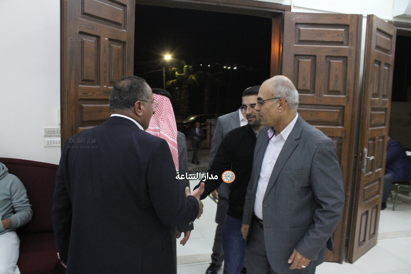 Madar Al-Saa Images 0.5449718385259648