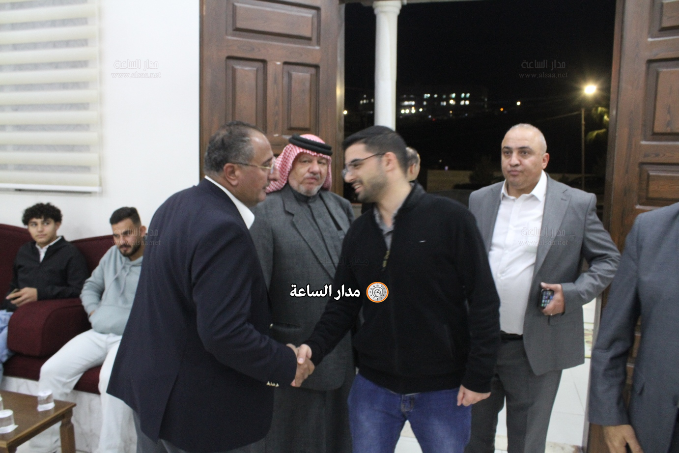 Madar Al-Saa Images 0.4552127261024306