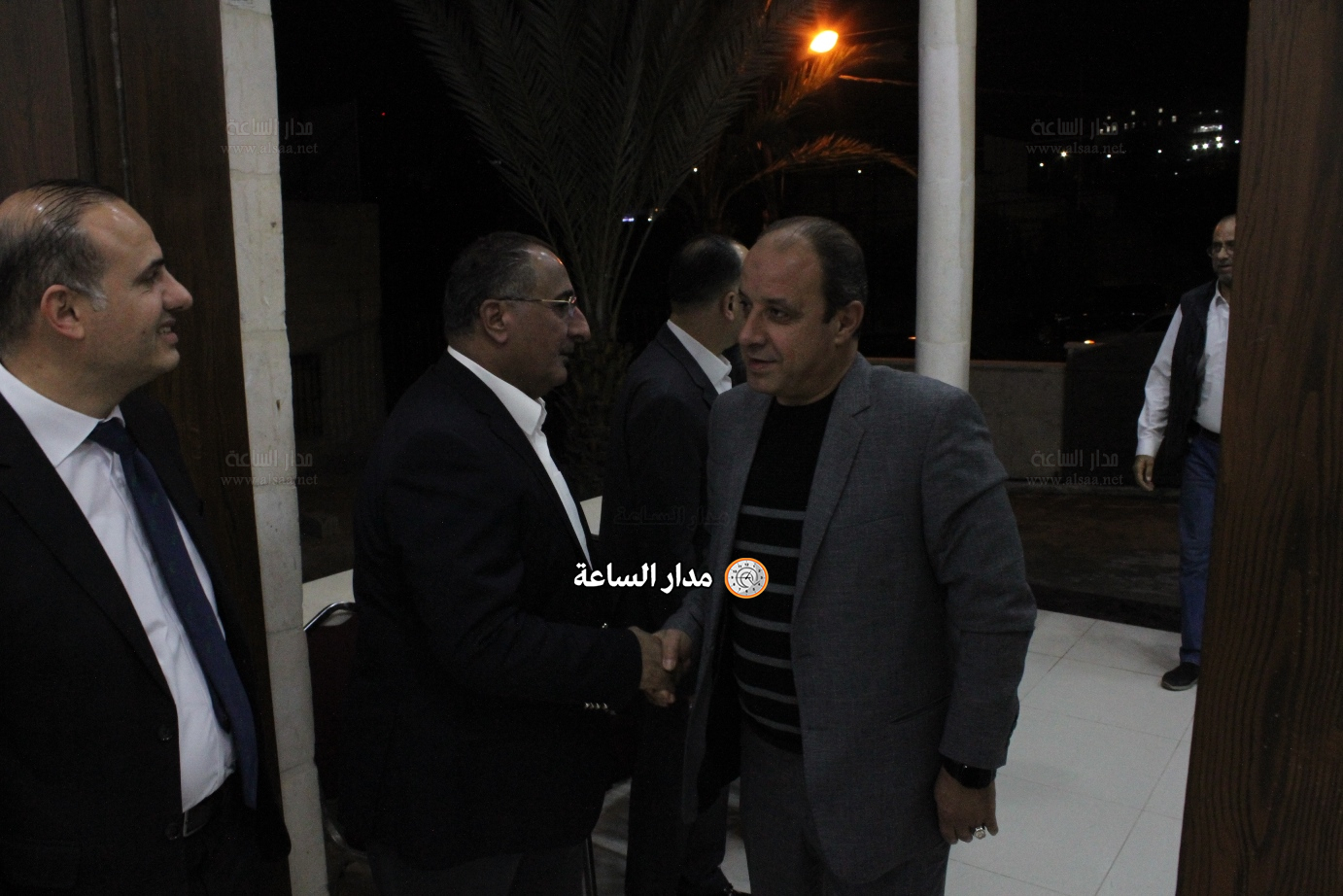 Madar Al-Saa Images 0.5590381411136327