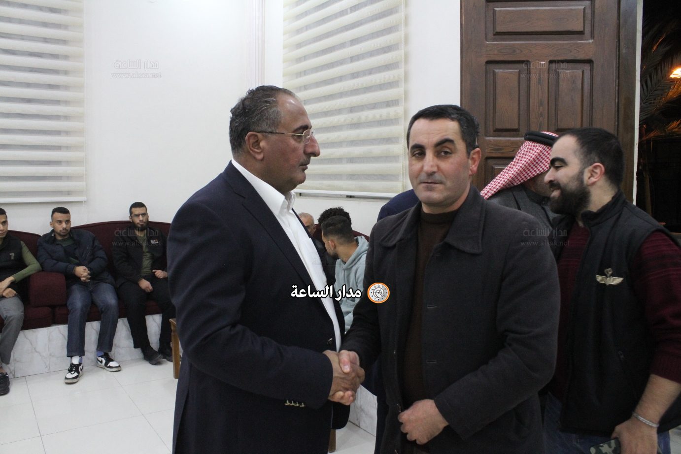 Madar Al-Saa Images 0.23095538503211133