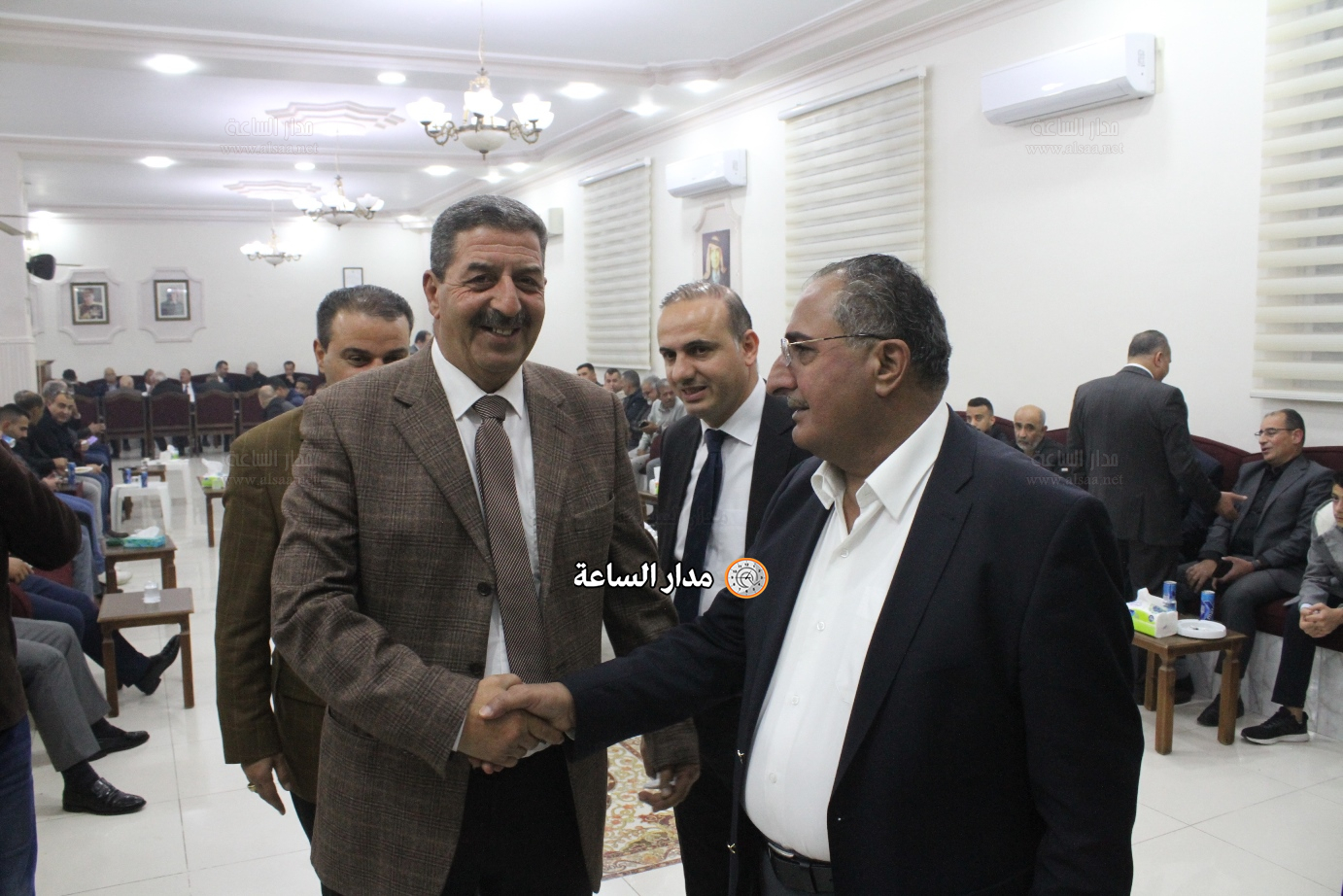 Madar Al-Saa Images 0.6316321487743384