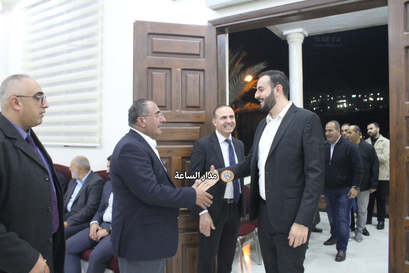 Madar Al-Saa Images 0.6926236829817107