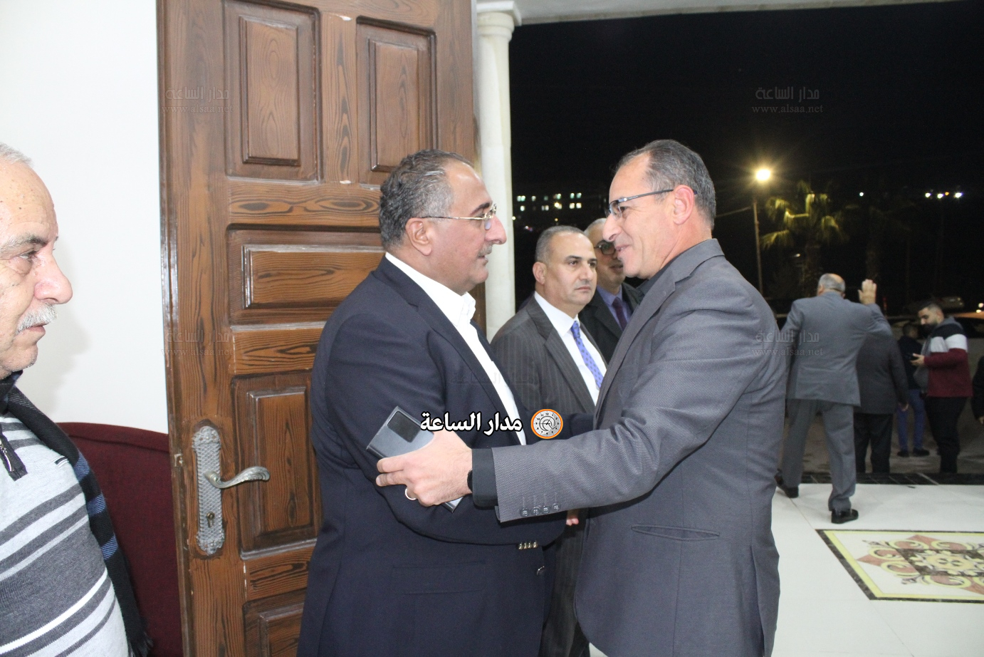 Madar Al-Saa Images 0.3601714078035265