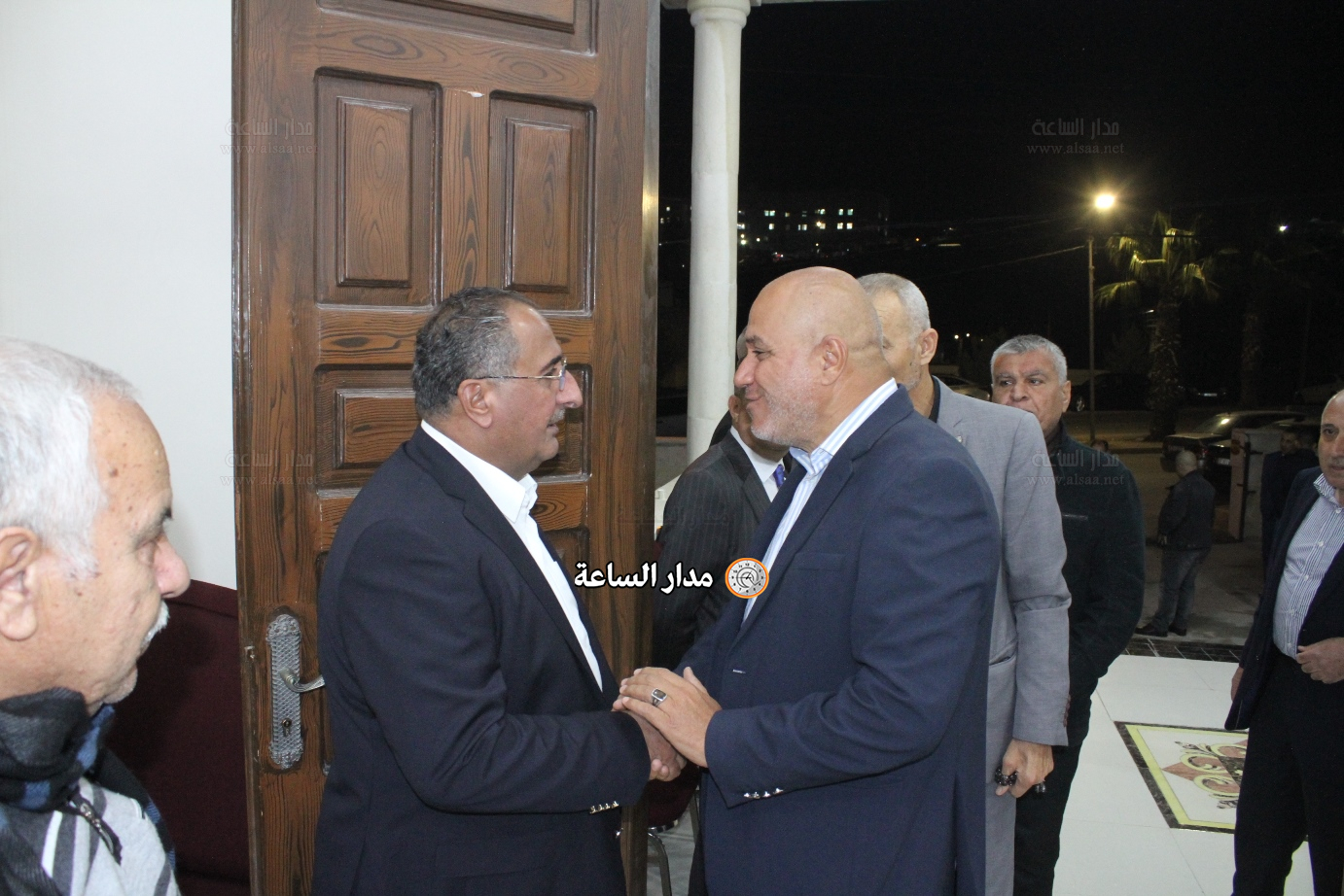 Madar Al-Saa Images 0.8039486259410034