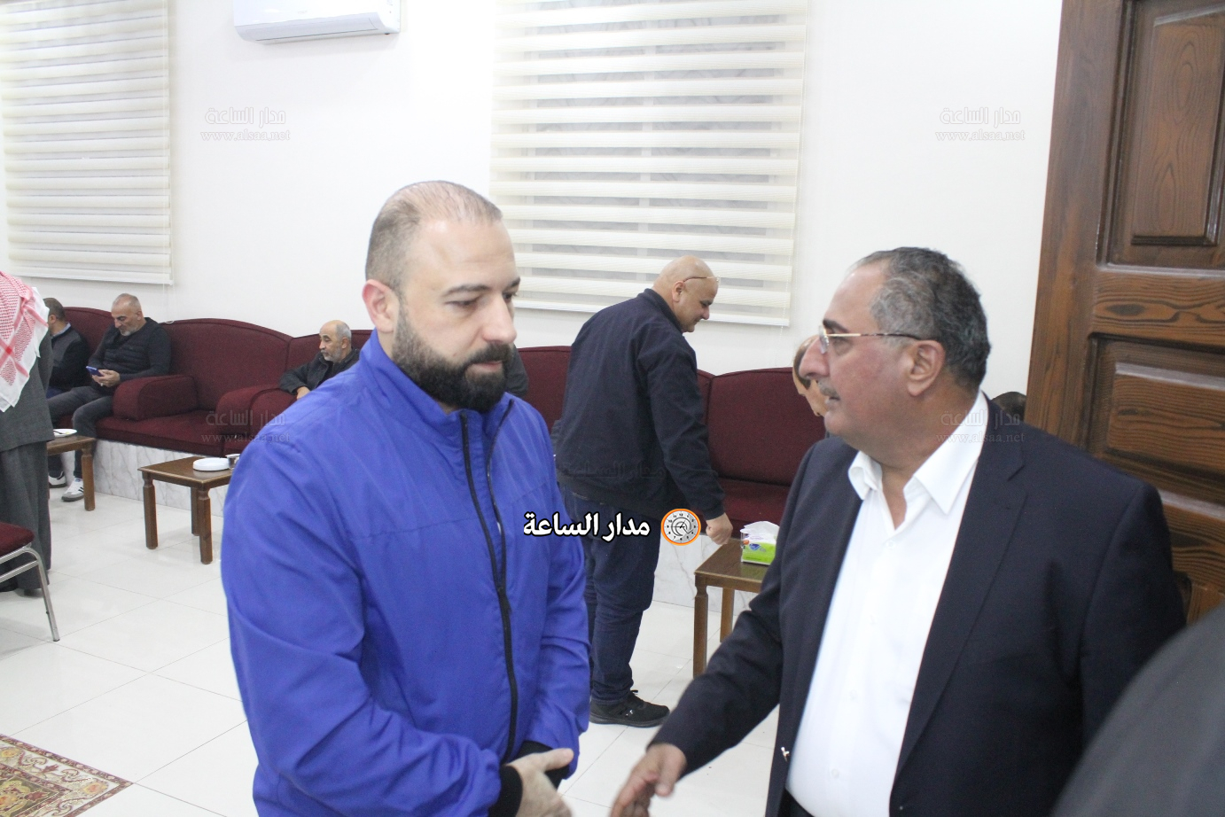 Madar Al-Saa Images 0.14350729297235287