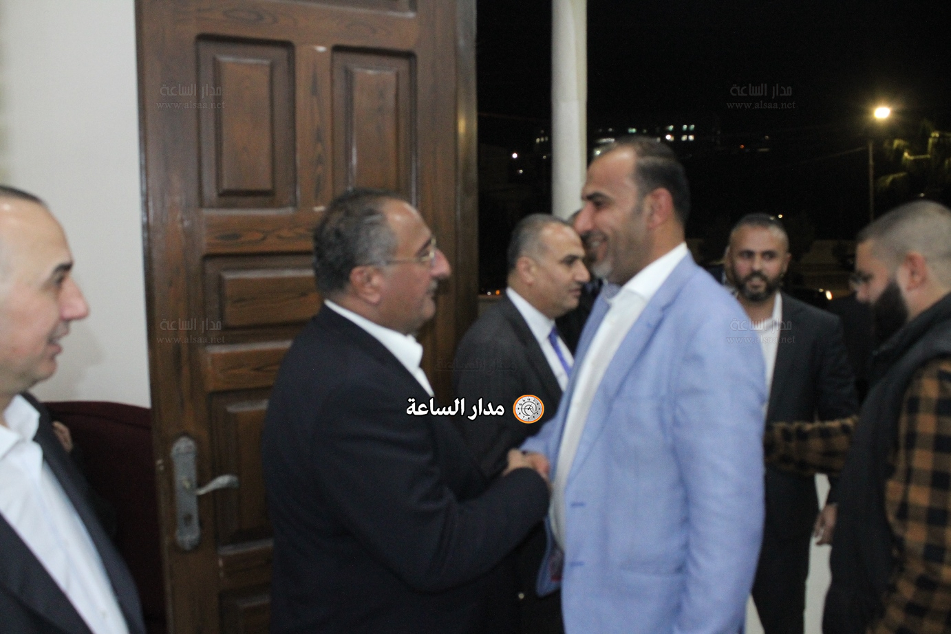 Madar Al-Saa Images 0.43809730876754327