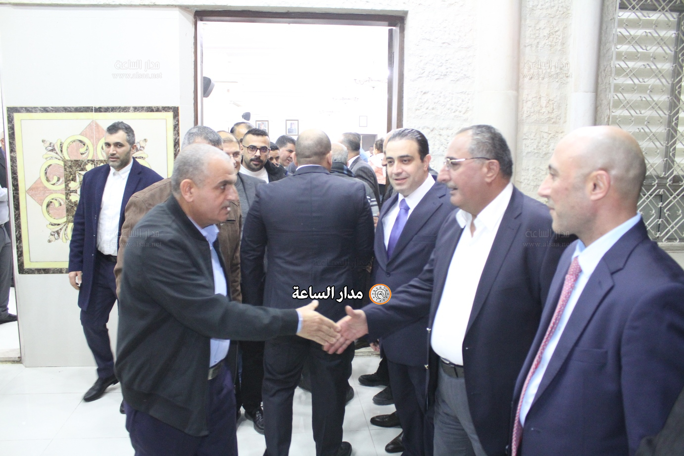 Madar Al-Saa Images 0.5042805844027762