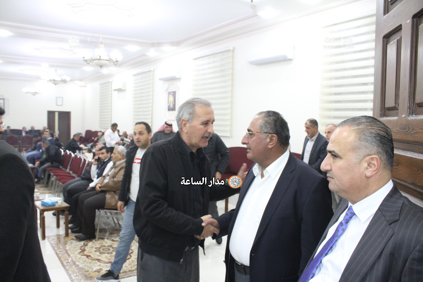 Madar Al-Saa Images 0.5877826559579504