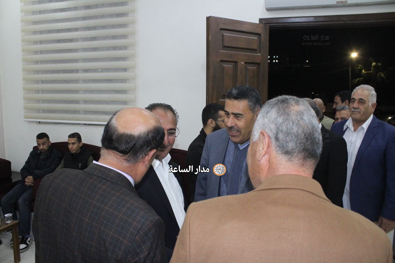 Madar Al-Saa Images 0.6029024178487135