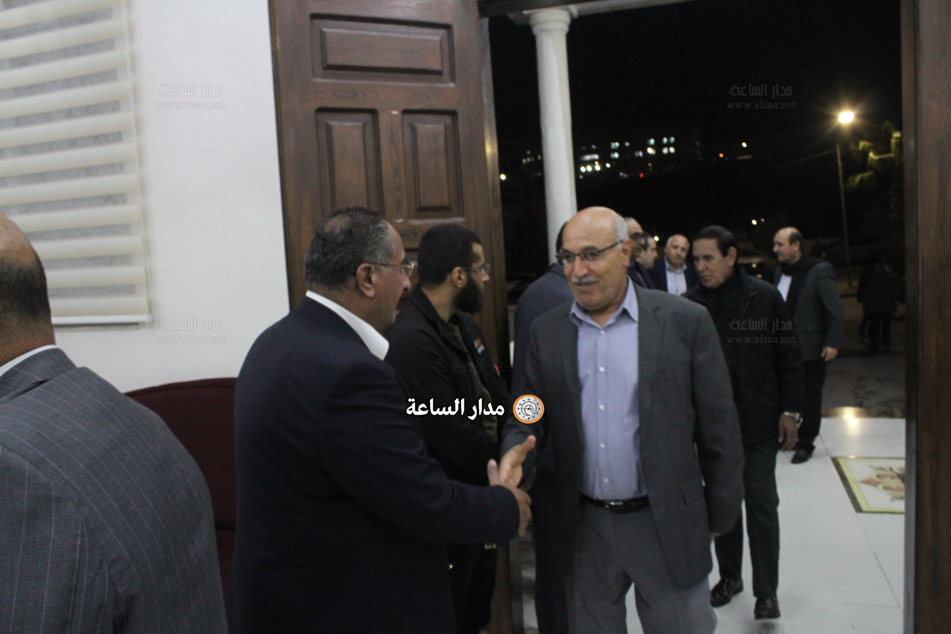 Madar Al-Saa Images 0.3331339278970207