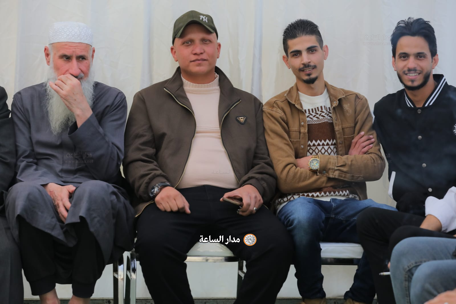 Madar Al-Saa Images 0.6992763003477427