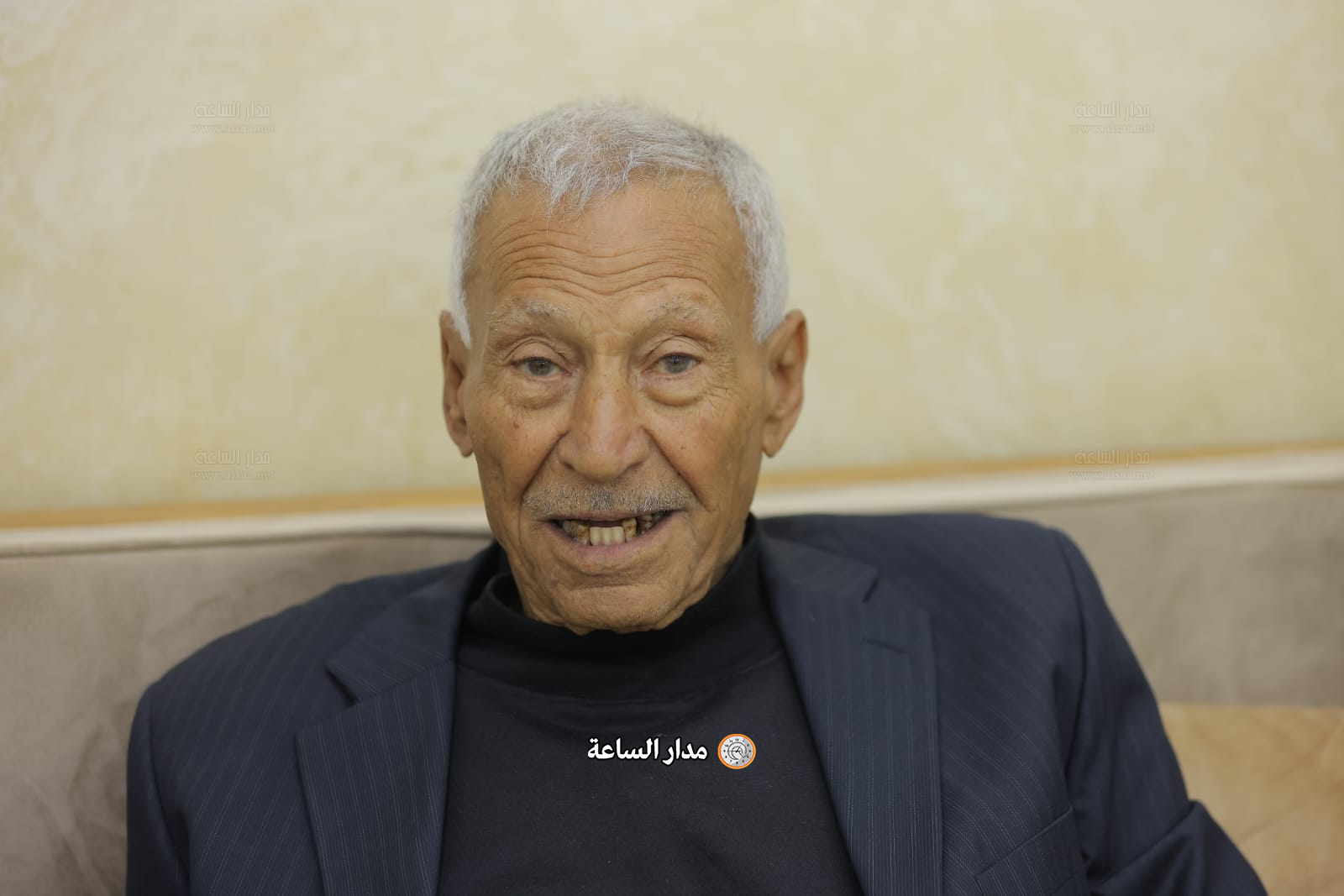 Madar Al-Saa Images 0.867667594685275