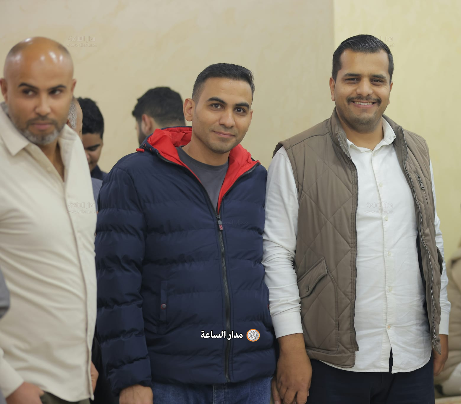 Madar Al-Saa Images 0.3365688311191266