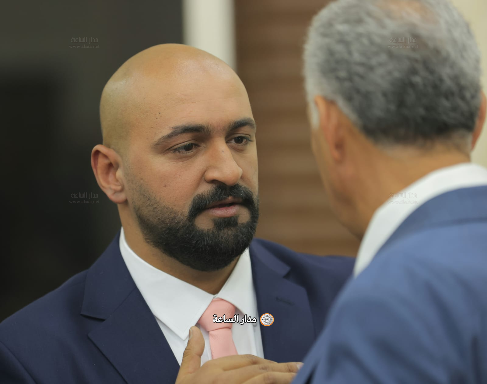 Madar Al-Saa Images 0.3029411105623345