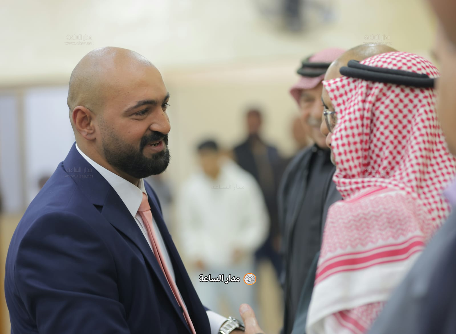 Madar Al-Saa Images 0.9263057152716736