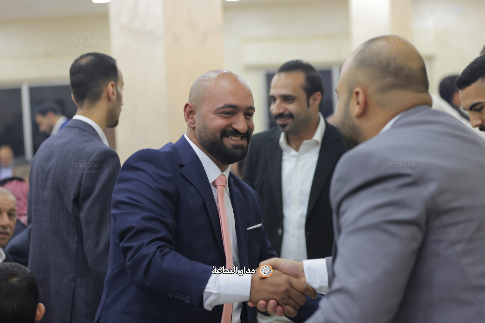 Madar Al-Saa Images 0.8004250995693576