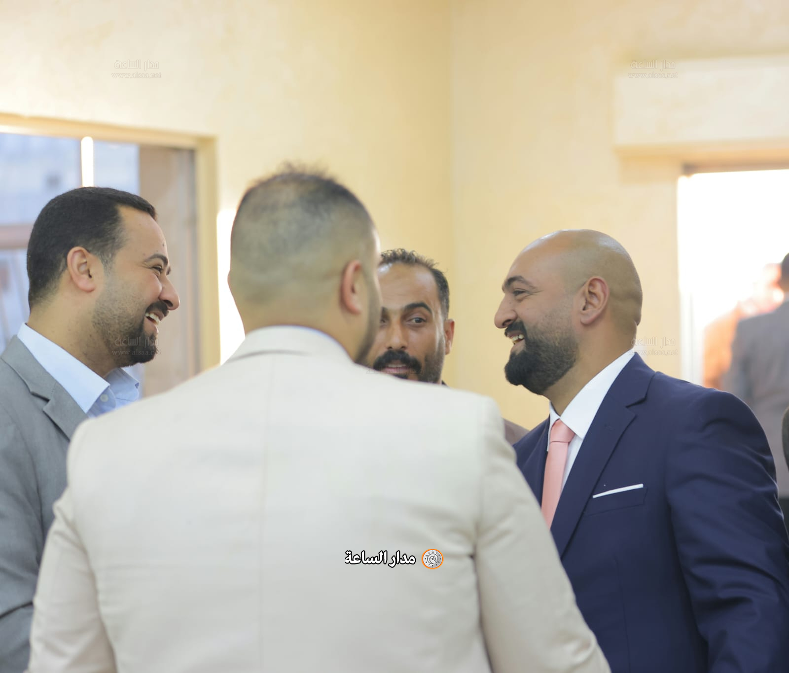 Madar Al-Saa Images 0.8313877039820905