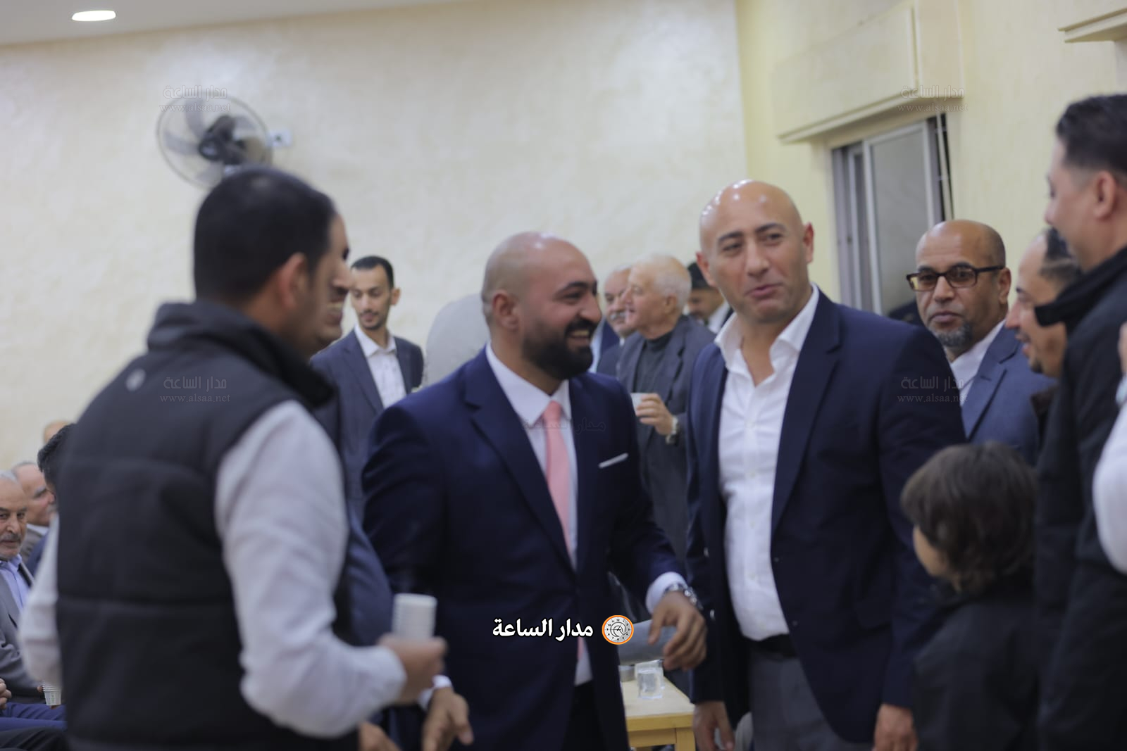 Madar Al-Saa Images 0.7650392549429934