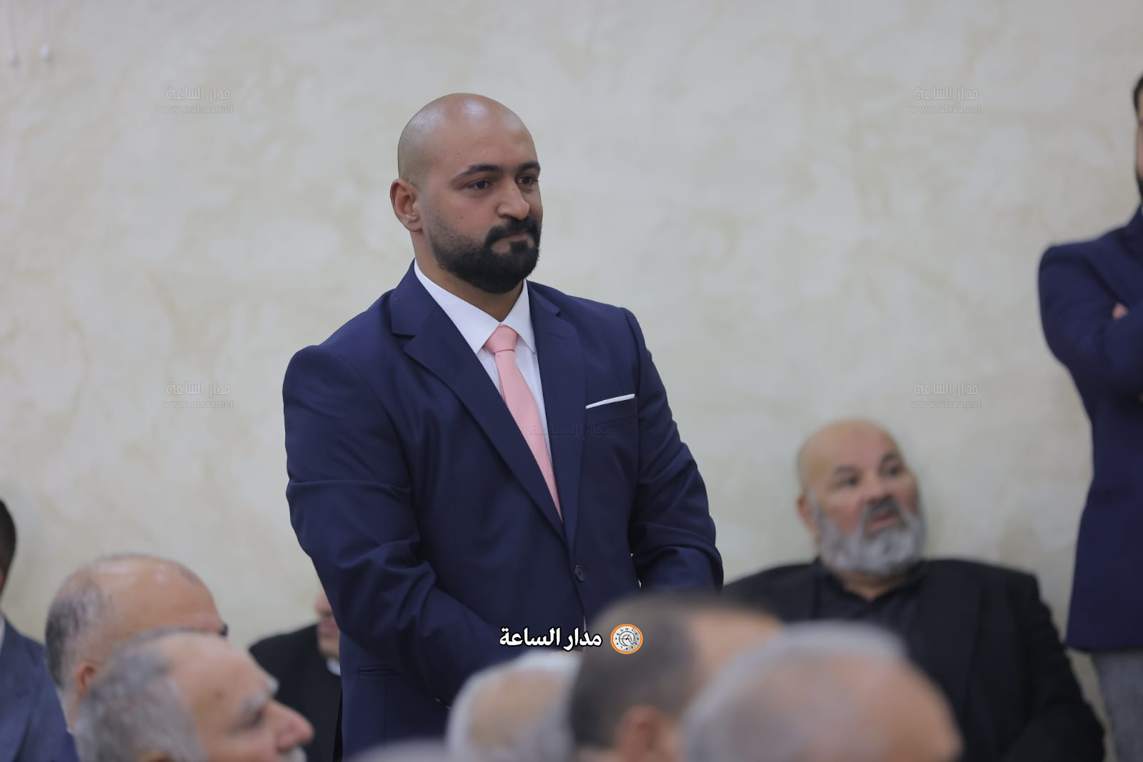 Madar Al-Saa Images 0.9980641340313507