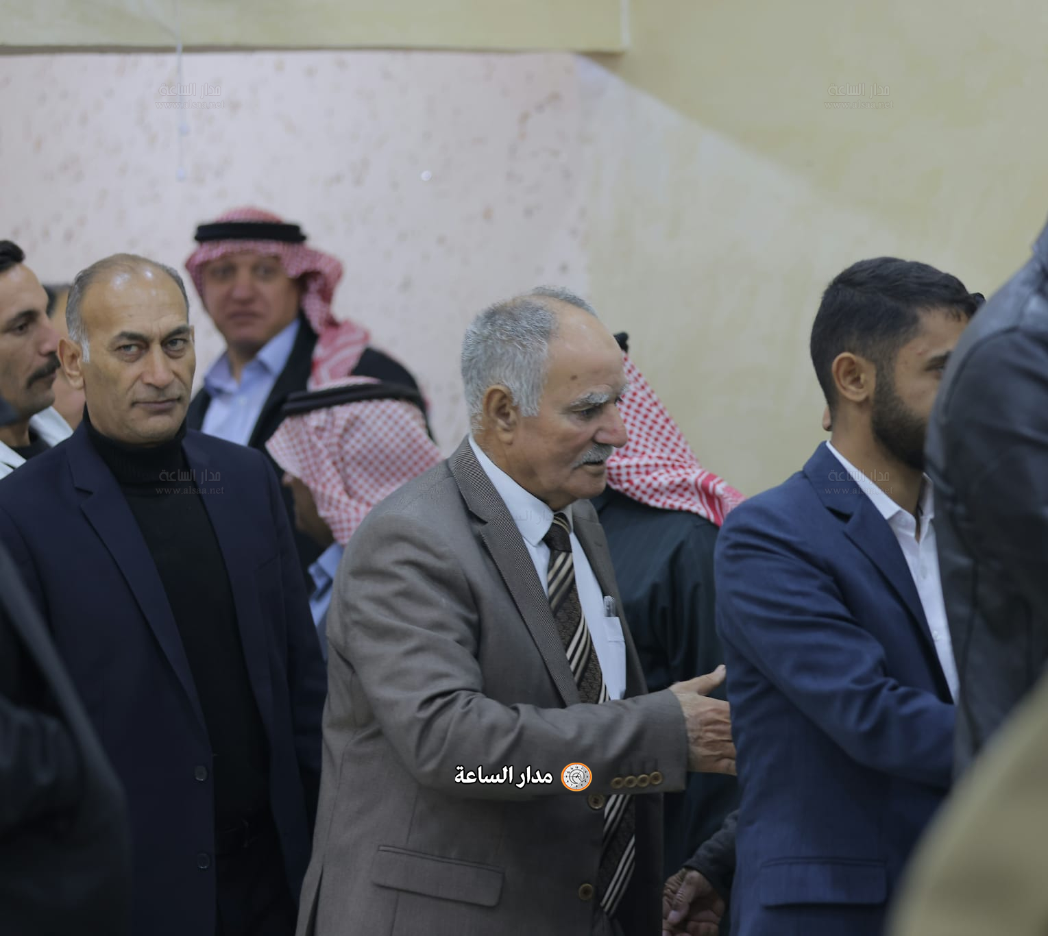 Madar Al-Saa Images 0.6563604272119441