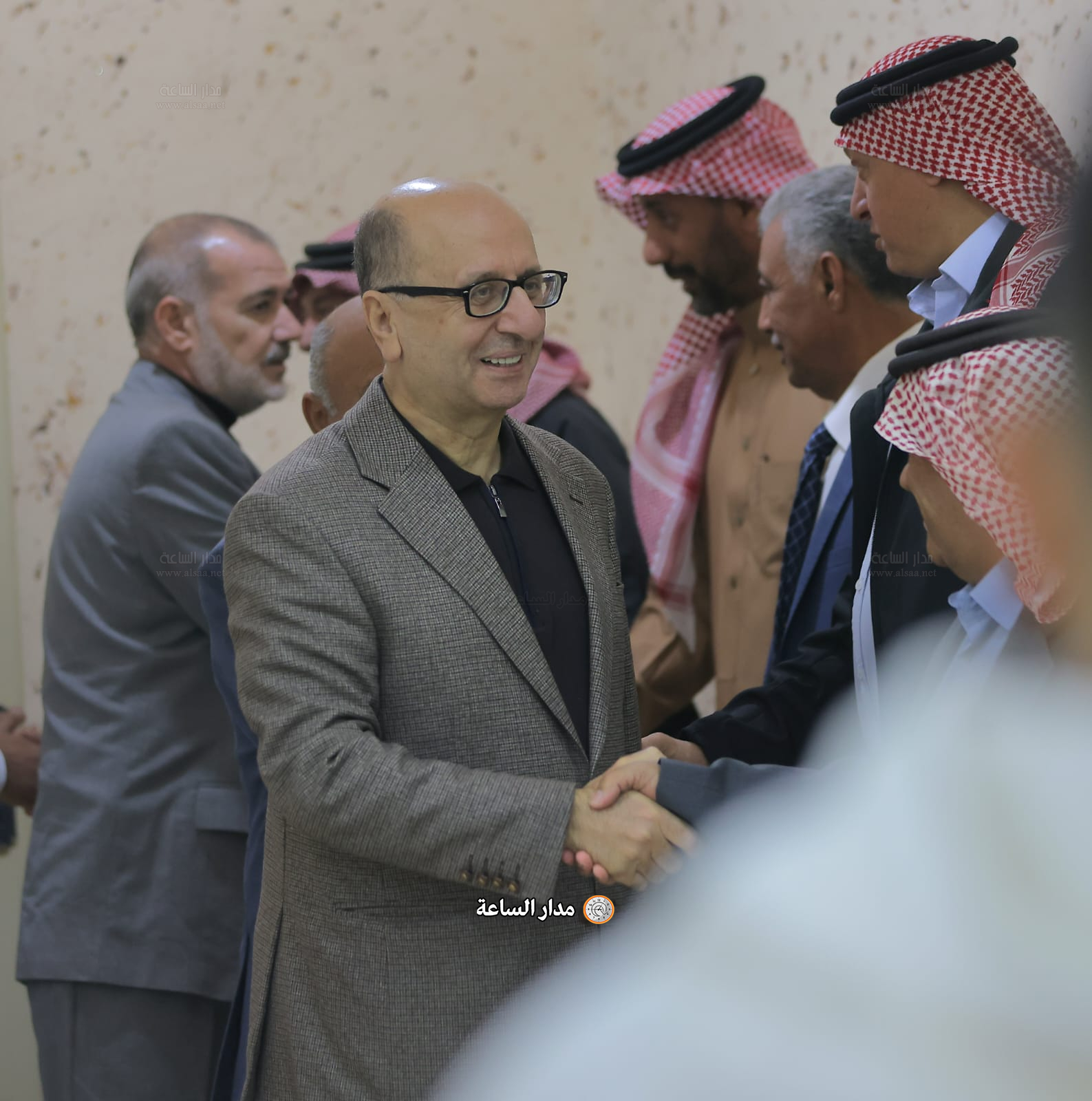 Madar Al-Saa Images 0.9830603214611062