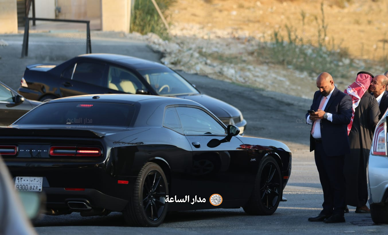 Madar Al-Saa Images 0.42776281865945176