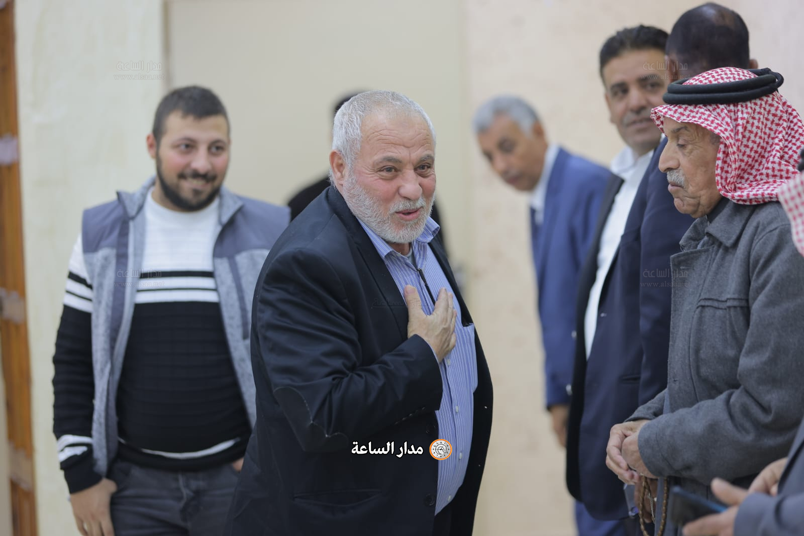 Madar Al-Saa Images 0.7721141020341697