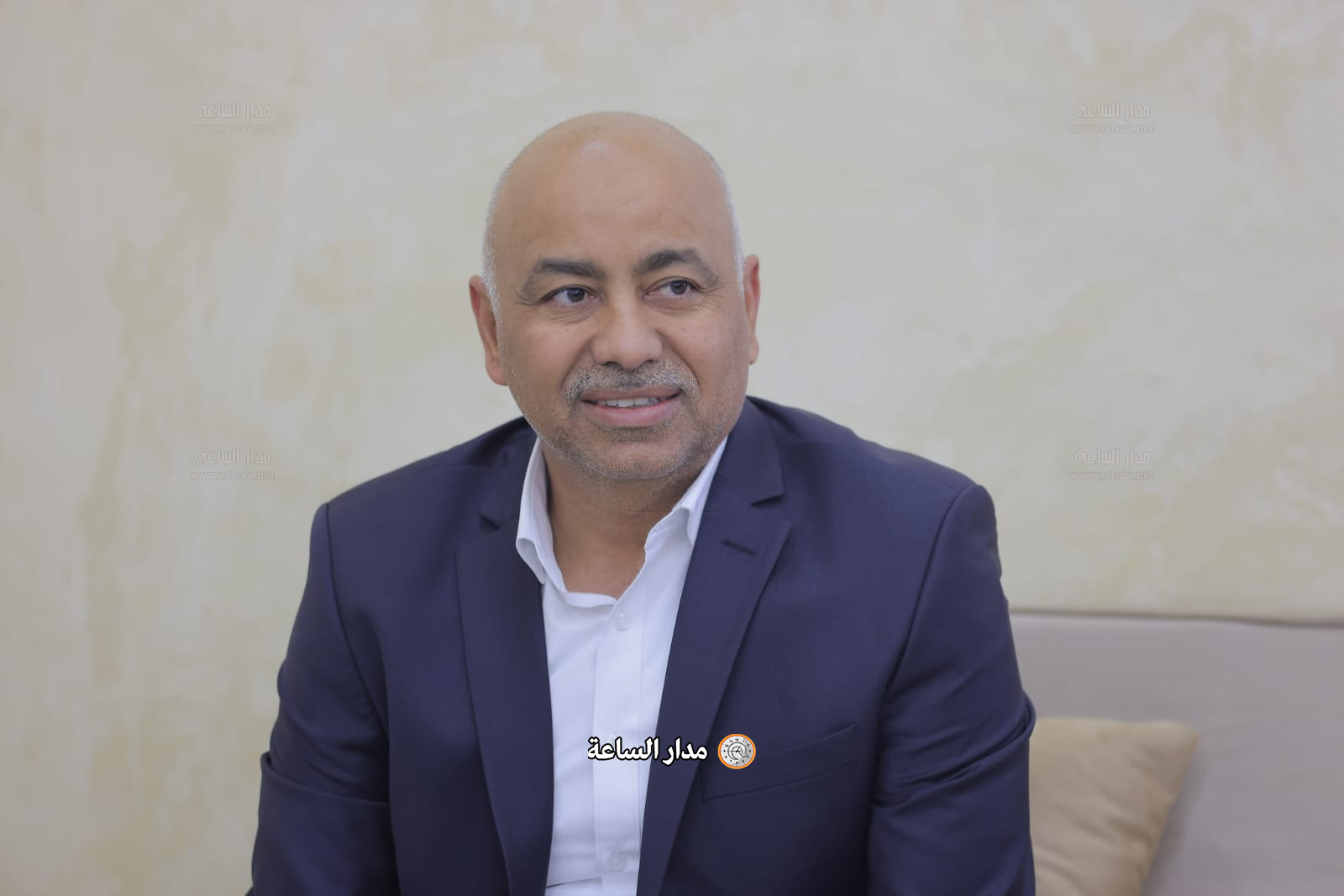 Madar Al-Saa Images 0.4965816182128233